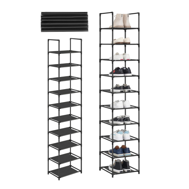 Modułowa czarna szafka z butami na każdej półce ustawiona w prawą stronę.