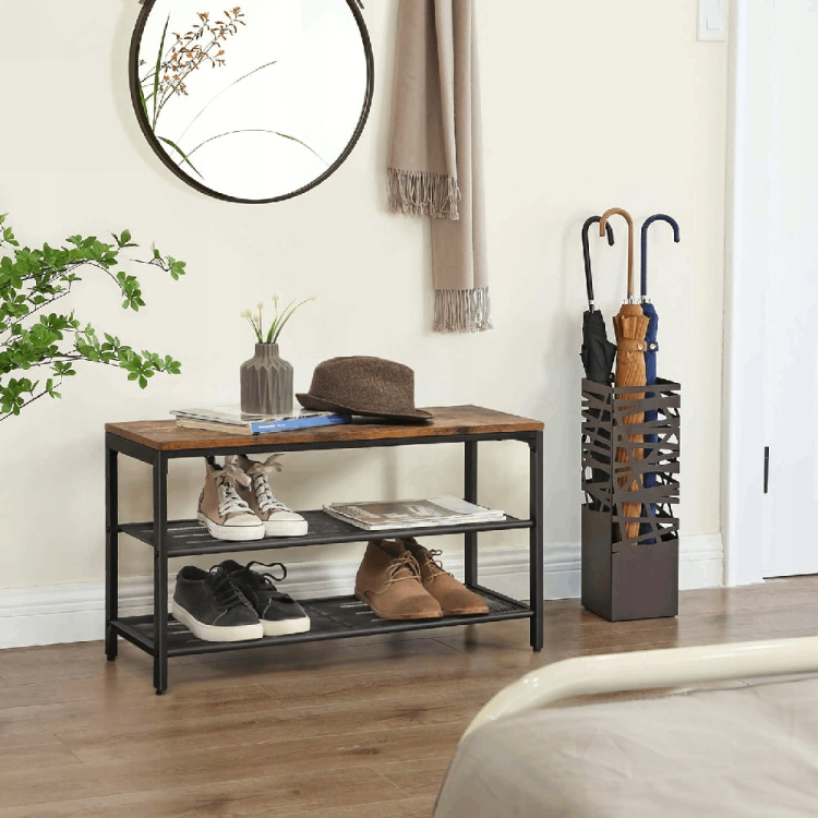Loftowy zestaw do przedpokoju. Metalowy mebel na buty doskonale komponuje się z nowoczesnymi dodatkami, tworząc zorganizowaną i estetyczną przestrzeń wejściową.